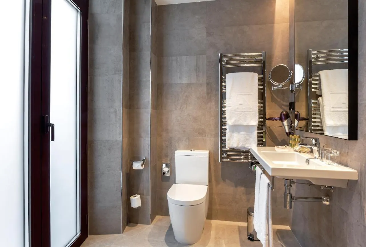 Отель Eurostars Azahar Кордова 4*,